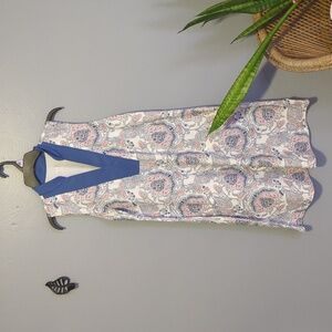 Jofit Athletic Dress in White Paisley Floral Pattern Blue Mock Neck Collar L